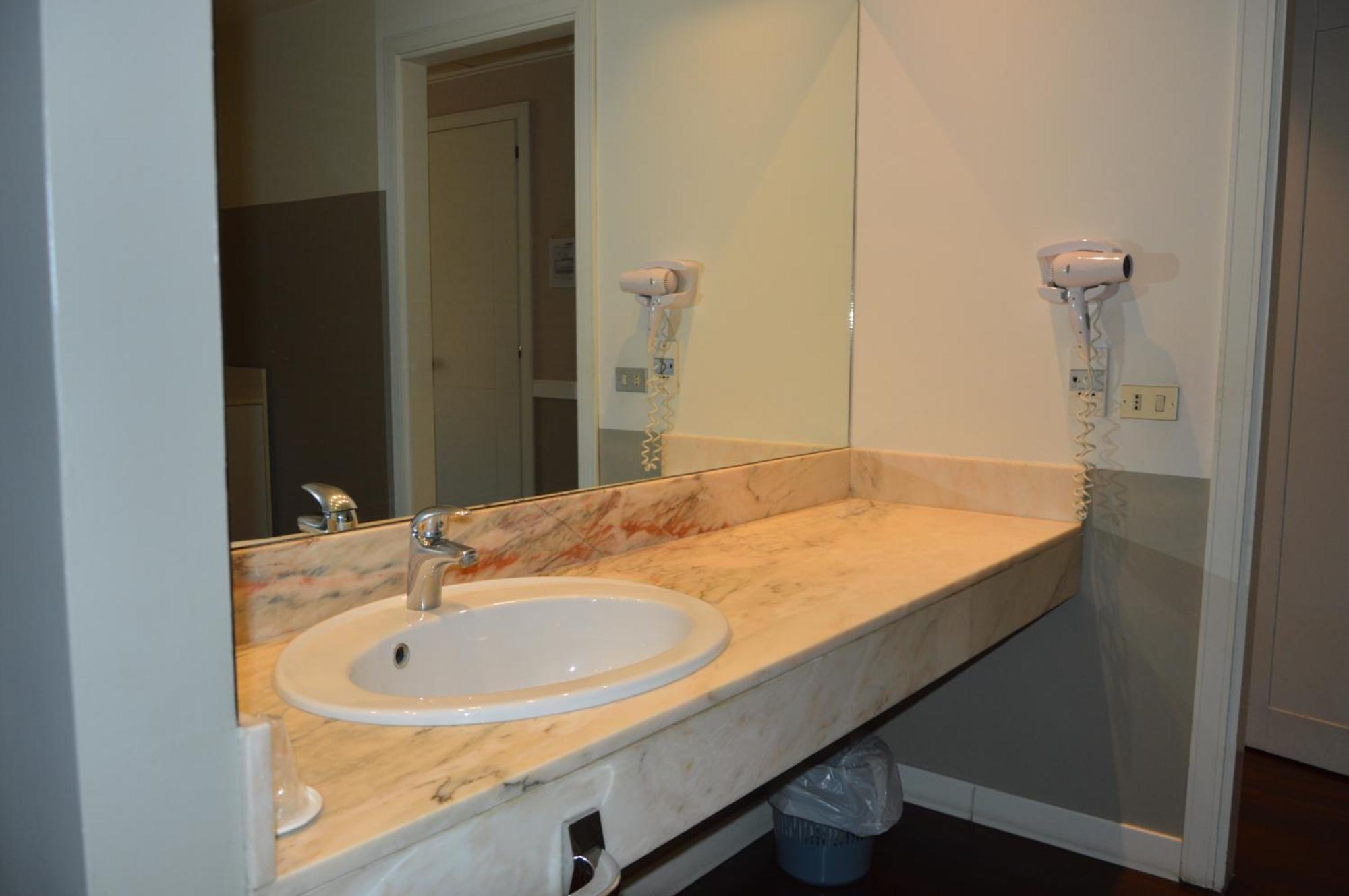 Blue Dream Hotel Monselice Buitenkant foto